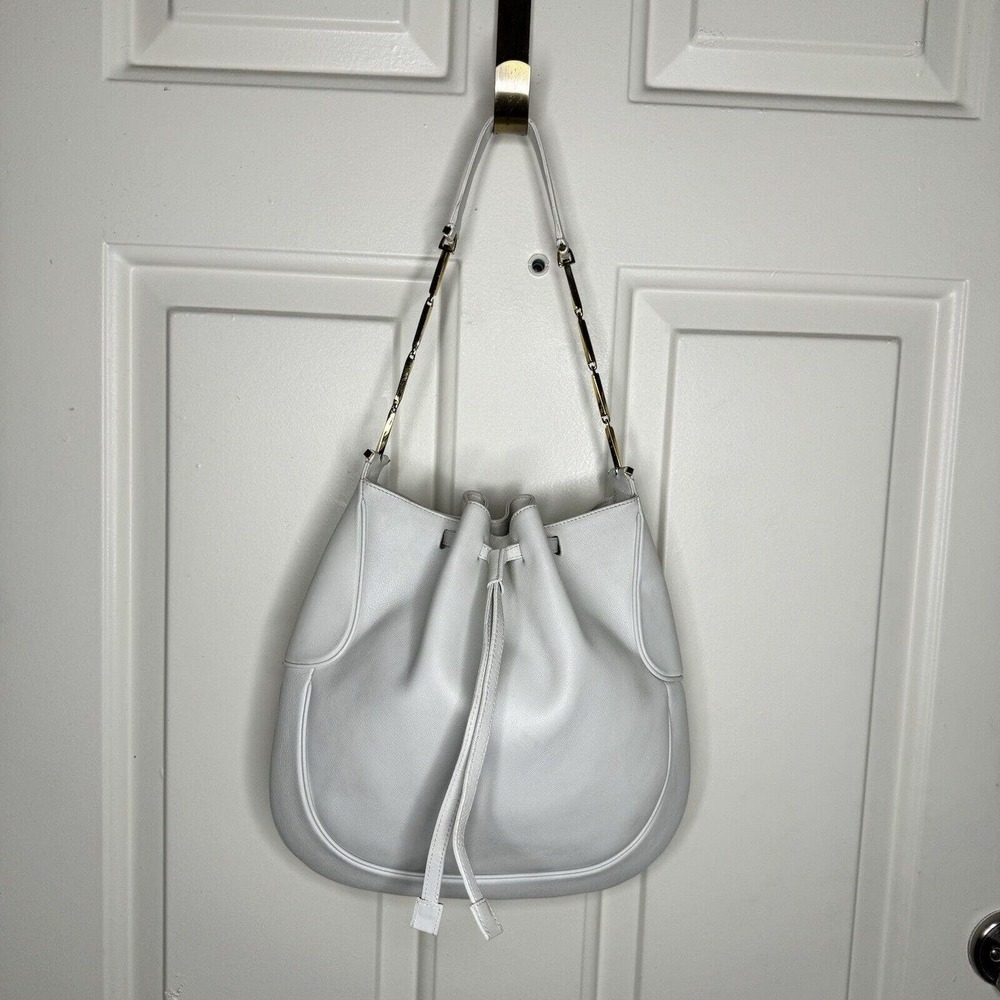 Salvatore Ferragamo Bucket Bag Leather Medium Ivory Off White